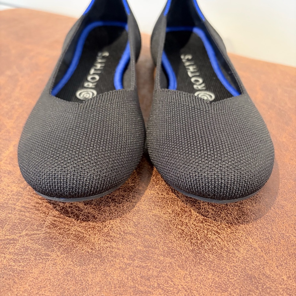 Rothy’s Black Knit Round Ballet Flats Minimalist Quiet Luxury 7.5 Like New - Picture 4 of 10